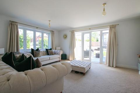 3 bedroom detached house for sale, Readwin Crescent, Wokingham, RG40