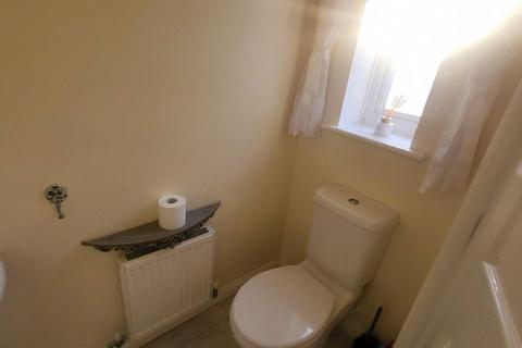 2 bedroom terraced house to rent, Baltic Court, South Shields