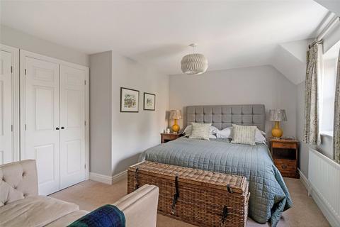6 Croft Gardens, Broadway, WR12 7NZ