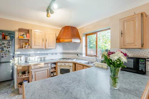 3 bedroom bungalow for sale, The Street, Chilham, Kent