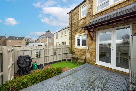 3 bedroom terraced house for sale, 2 Imperial Court, Ingleton