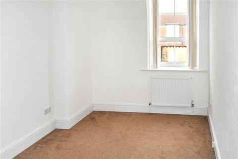 2 bedroom apartment to rent, Lady Park Avenue, Bingley, West Yorkshire, BD16