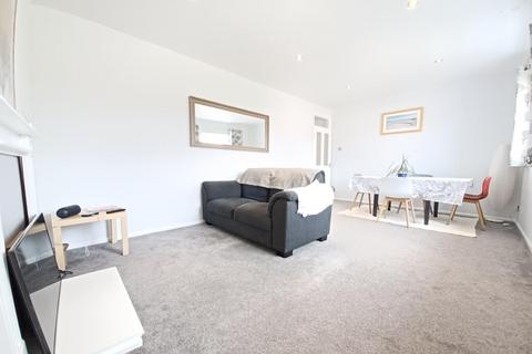 2 bedroom apartment to rent, Norfolk Crescent