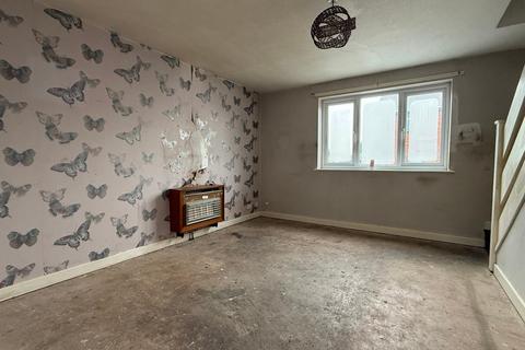 2 bedroom semi-detached house for sale, Hunderton Road, Hereford, HR2