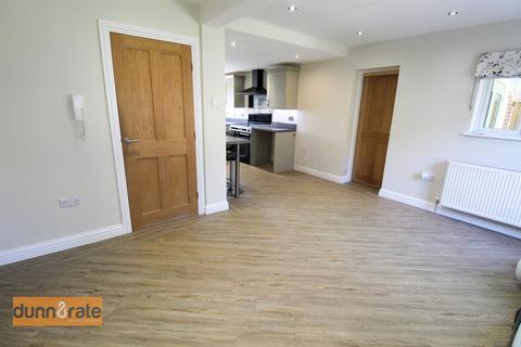 233 Leek Road, Endon, Stoke-on-trent, ST9 9BH