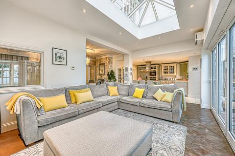 39 Crosby Road, Westcliff-on-sea, SS0 8LF