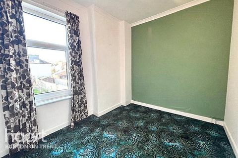 3 bedroom terraced house for sale, Calais Road, Burton-On-Trent