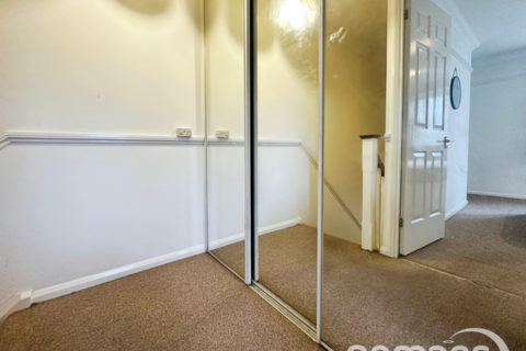2 Arlott Drive, Basingstoke, RG21 5GU
