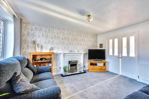 3 bedroom semi-detached house for sale, Dovedale Avenue, Long Eaton