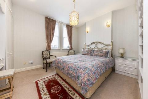 3 bedroom house for sale, Haven Lane, London W5