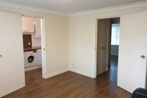 1 bedroom apartment to rent, Townsend Close, Bracknell RG12