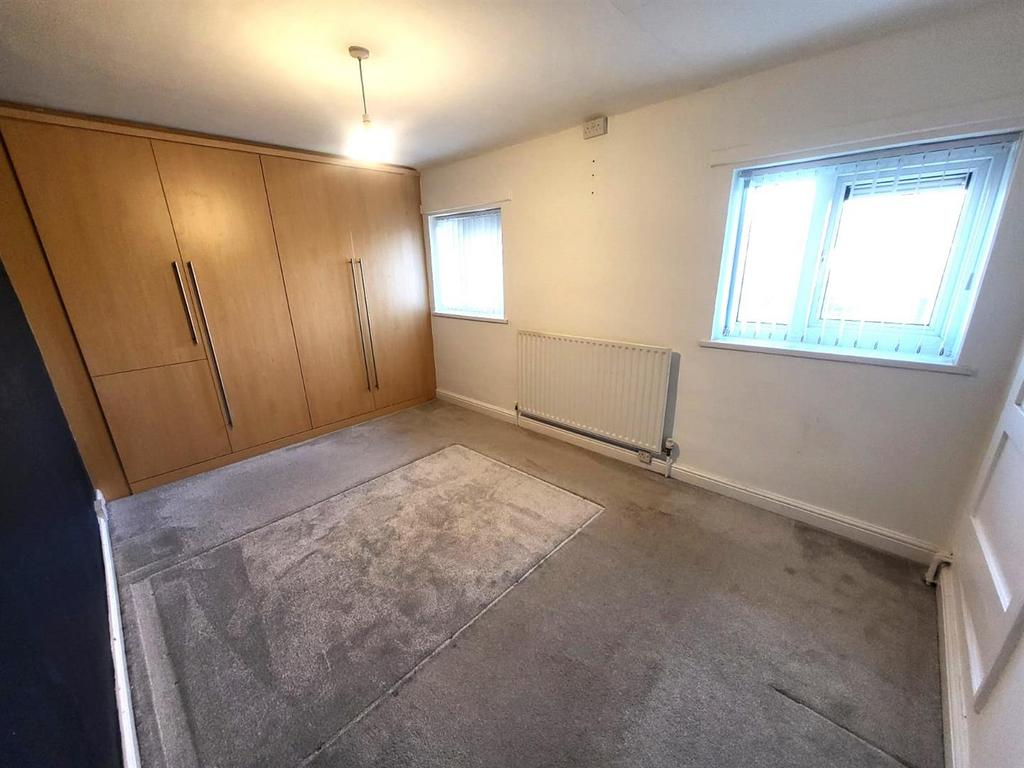Bedroom 2 Pic 1