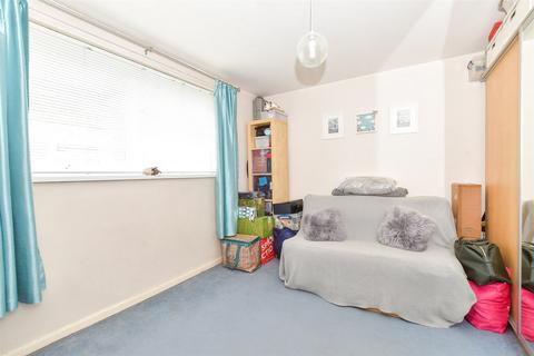 2 bedroom flat for sale, Chidham Close, Havant, Hants