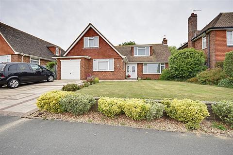 4 bedroom detached house for sale, Cowdray Park Road, Little Common