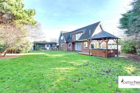 4 bedroom detached house for sale, The Broadway, High Barnes, Sunderland