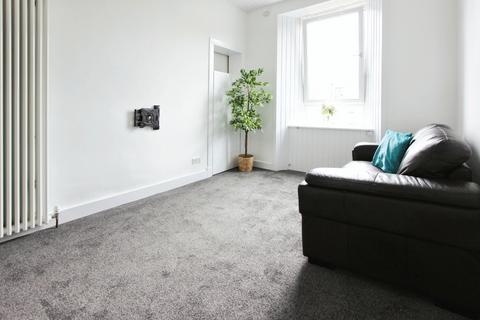 1 bedroom flat to rent, Albert Street, Edinburgh EH7