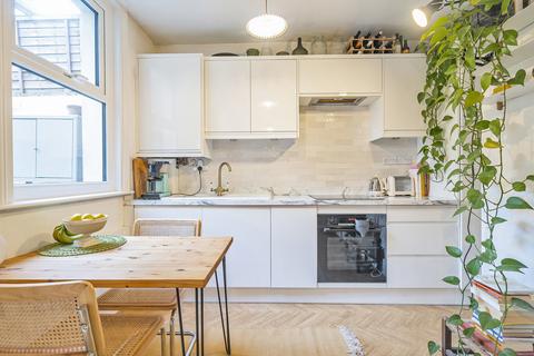 1 bedroom apartment for sale, St. German's Road, London