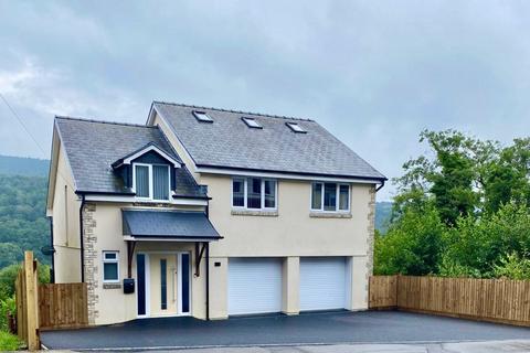 4 bedroom detached house for sale, Graig Road, Godrergraig, Swansea.