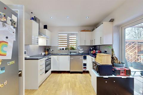 42 Enmore Road, Southall, UB1 2PG
