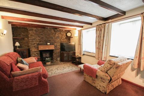 3 bedroom cottage for sale, North Street, Lostwithiel, Cornwall, PL22