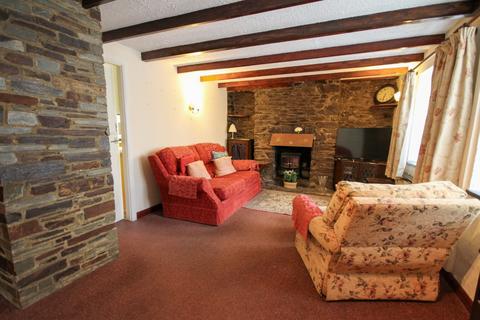 3 bedroom cottage for sale, North Street, Lostwithiel, Cornwall, PL22