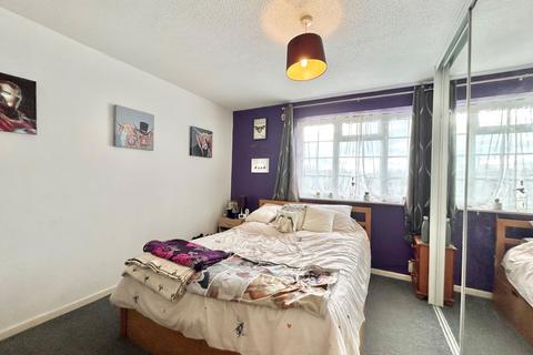 69 Periwinkle Close, Sittingbourne, ME10 2JU