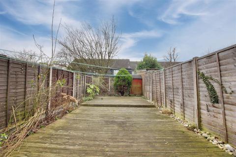 17 Galloway Close, Broxbourne, EN10 6BU