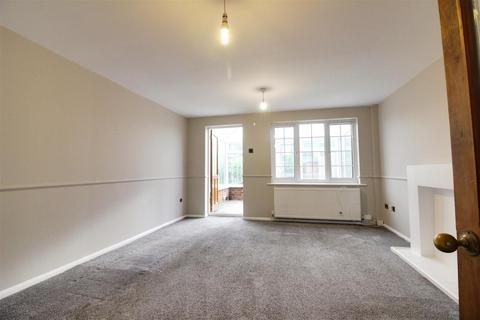 2 bedroom terraced house for sale, Galloway Close, Broxbourne