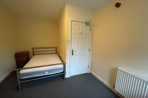 1 bedroom in a house share to rent, Room 3, 109 Beeston Road, Beeston, Nottingham