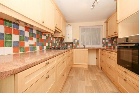 2 bedroom flat for sale, Fairview Court, Shipley BD17