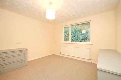 2 bedroom flat for sale, Fairview Court, Shipley BD17