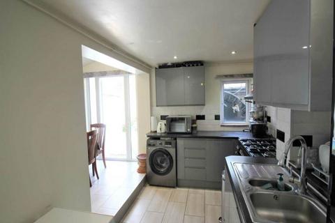 4 bedroom house to rent, Glebe Road, Weston-super-Mare, North Somerset