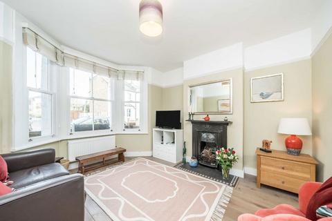 62 Mereway Road, Twickenham, TW2 6RG