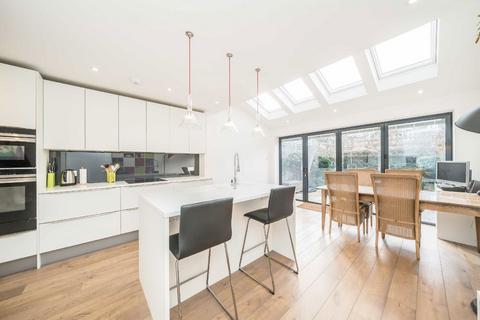 62 Mereway Road, Twickenham, TW2 6RG