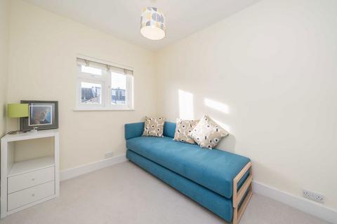 62 Mereway Road, Twickenham, TW2 6RG