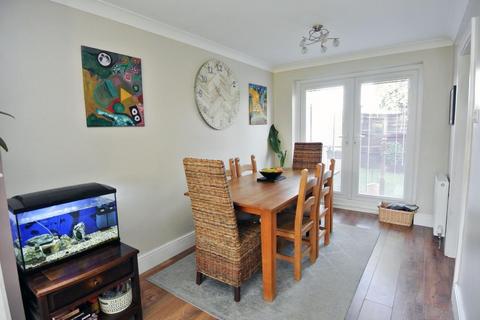 3 bedroom semi-detached house for sale, Charlton Road, Shepperton TW17