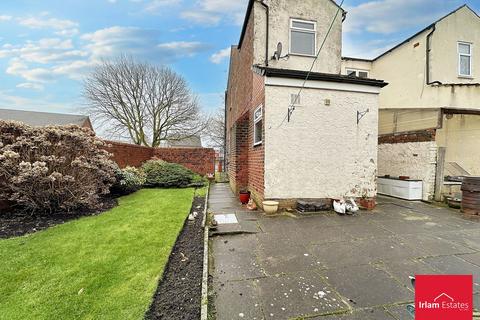 3 bedroom semi-detached house for sale, Astley Road, Irlam, M44