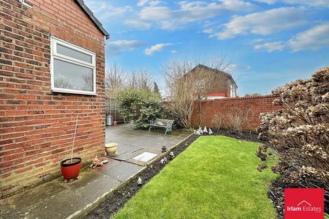 3 bedroom semi-detached house for sale, Astley Road, Irlam, M44