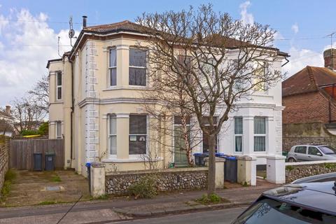 1 bedroom duplex for sale, Madeira Avenue, Worthing