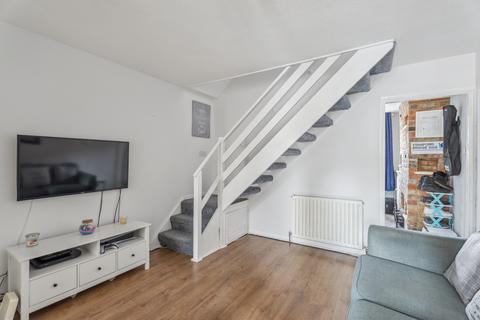 2 bedroom house for sale, Bellingdon Road, Chesham