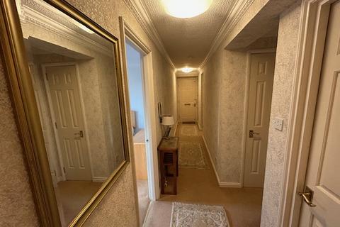 2 bedroom flat to rent, Riverview Gardens, Waterfront, Glasgow, G5