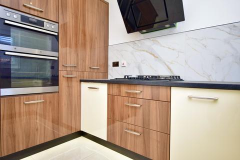 5 Bovinger Road, Leicester, LE5 0TX