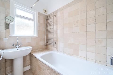 37 Selby Road, London, W5 1LY
