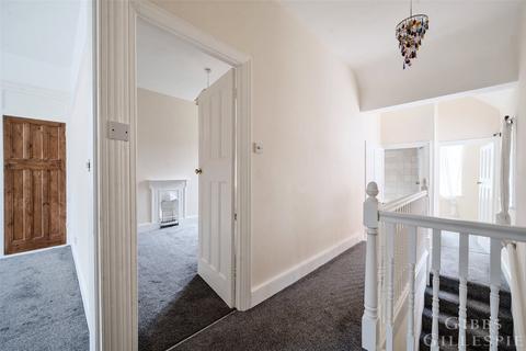 37 Selby Road, London, W5 1LY