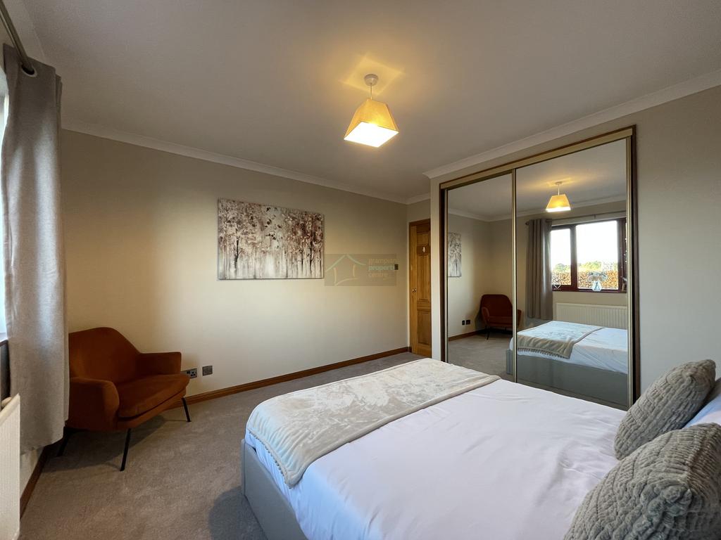 Ground Floor Bed 4b.JPG