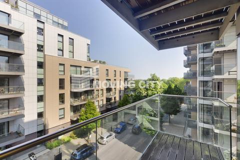 1 bedroom property to rent, Woodberry Grove, London N4