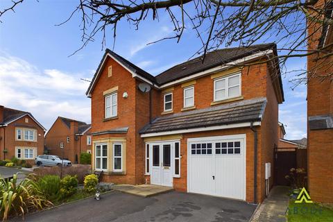 4 bedroom detached house for sale, Alderson Drive, Burton-on-Trent DE13