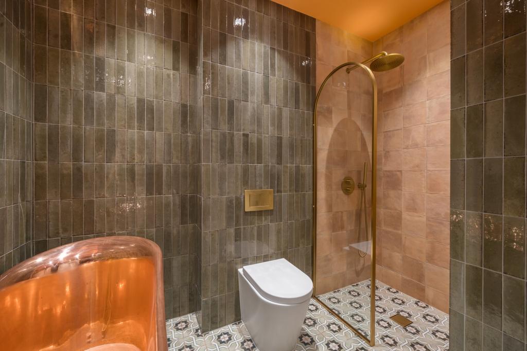 Bathroom (2)