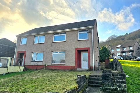 3 bedroom semi-detached house to rent, Heol Graig Felen, Clydach, Swansea