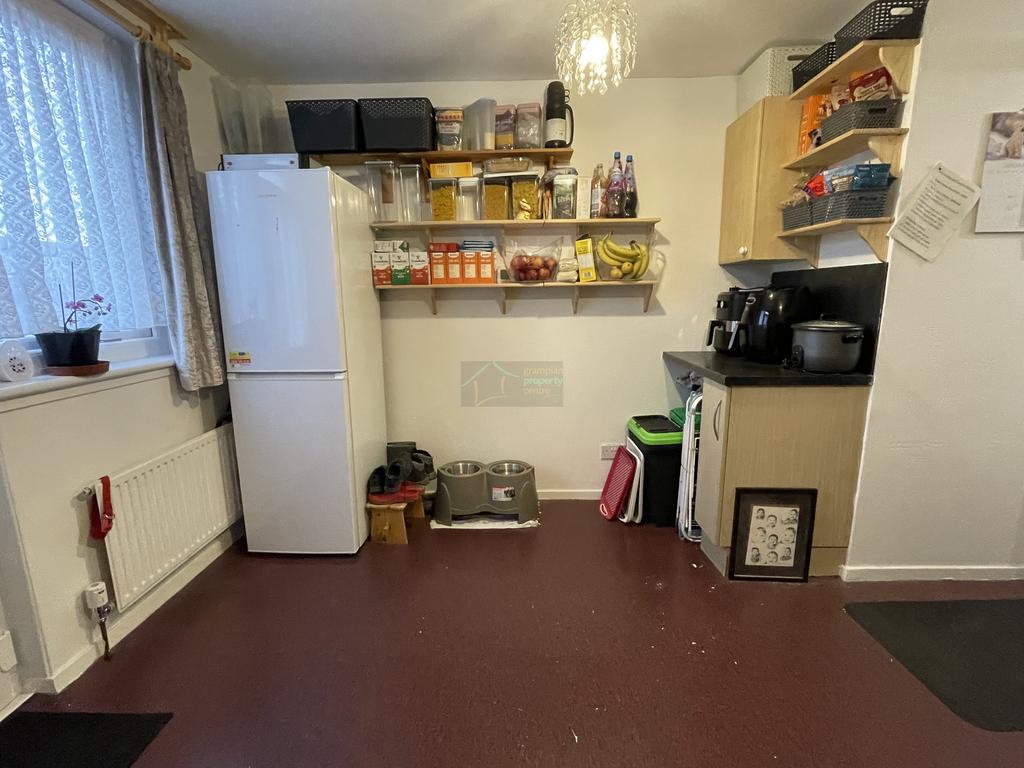Kitchen c.JPG